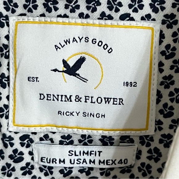 Men’s Denim & Flower Ricky Singh Size Medium Button Down Palm Tree Shirt White - Picture 9 of 9